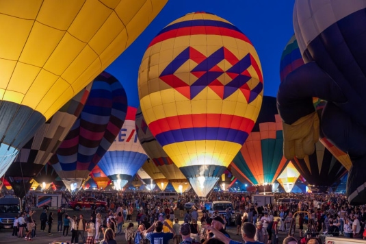 Dawn_Patrol_Balloon_Glow_SECOND_Adam_Eccleston-0001-0001.jpg